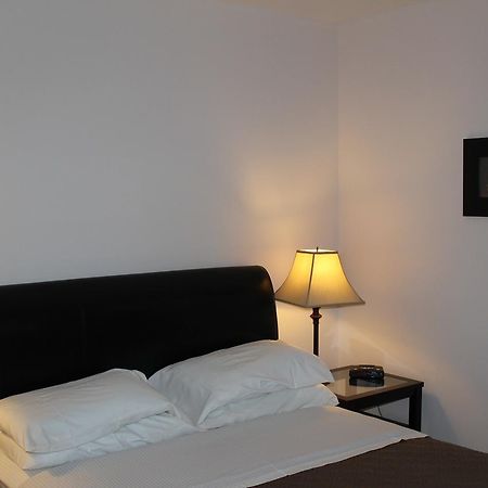 Mile Zero Motel Midway Екстер'єр фото
