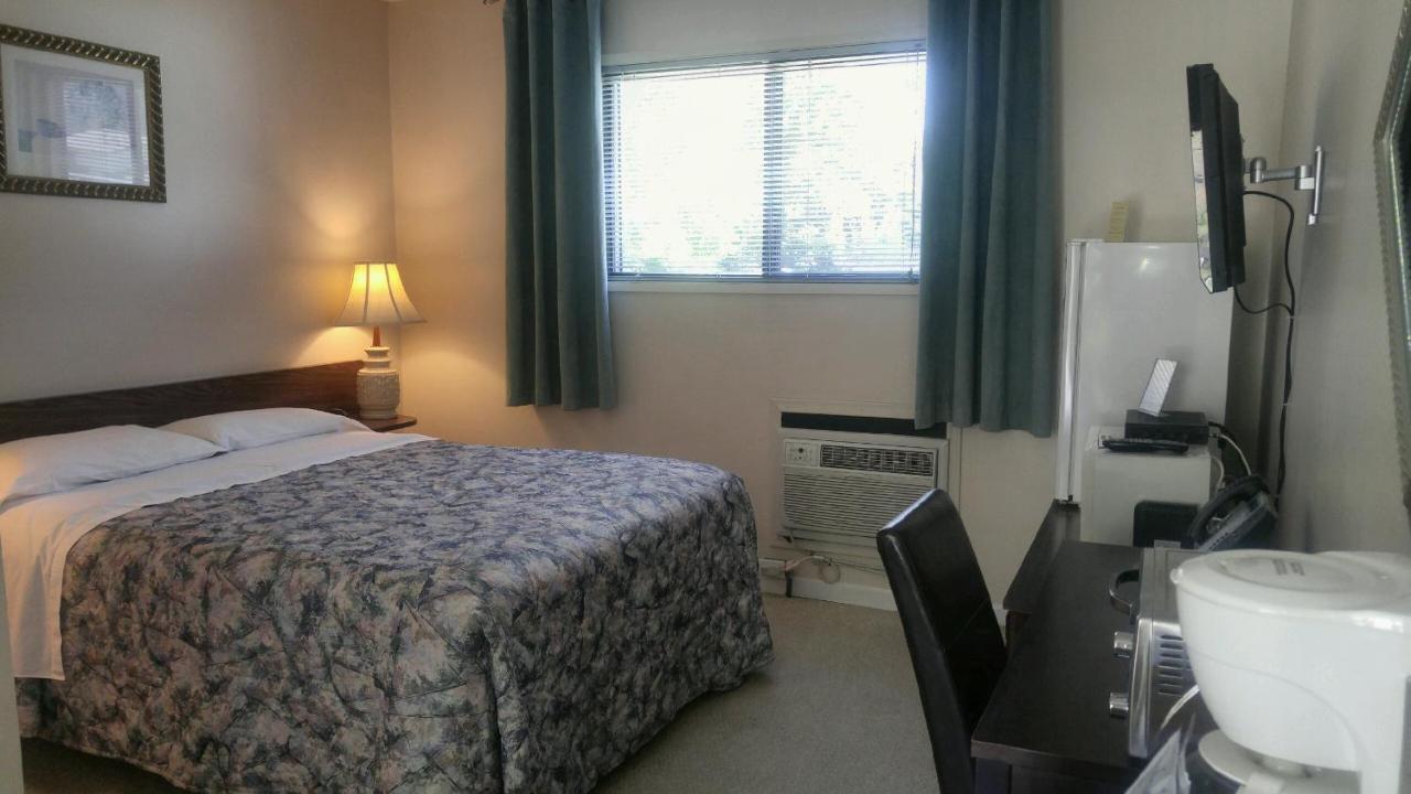 Mile Zero Motel Midway Екстер'єр фото